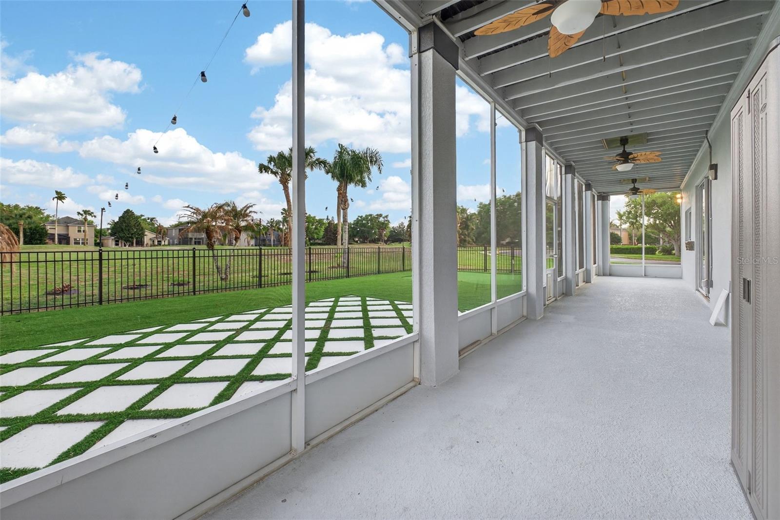 STONEYBROOK WEST - Residential