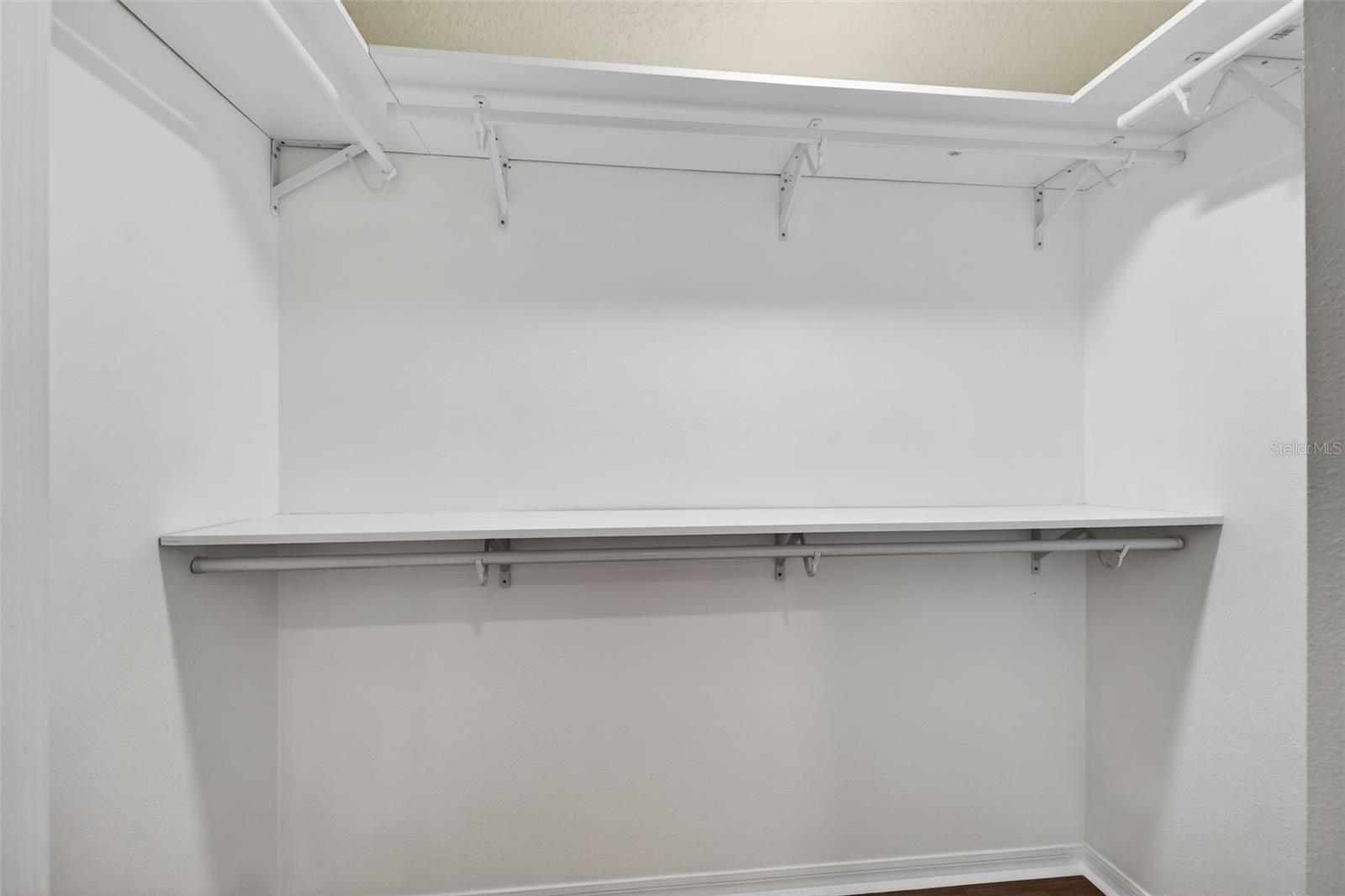 STONEYBROOK WEST - Residential