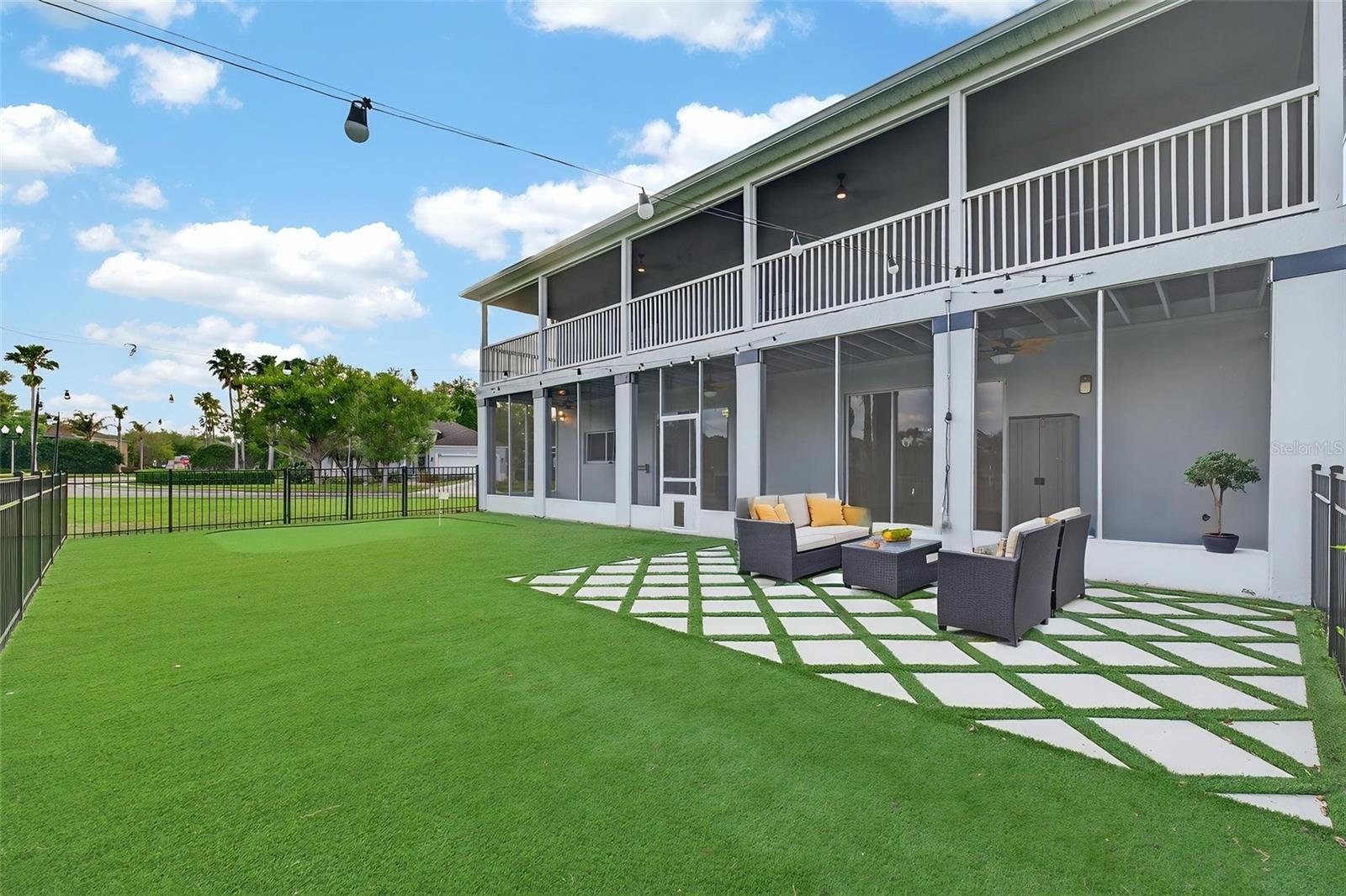 STONEYBROOK WEST - Residential