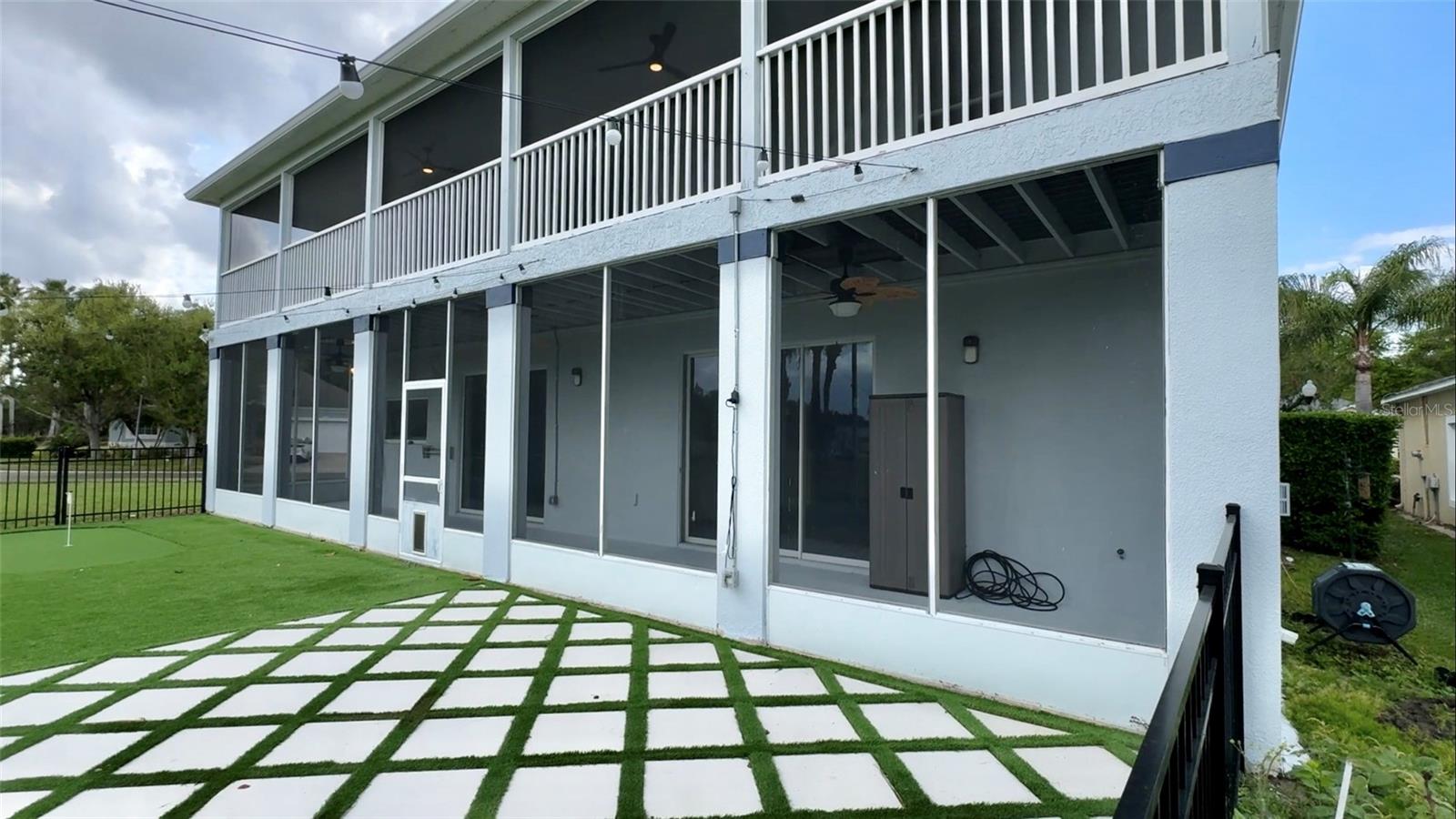 STONEYBROOK WEST - Residential