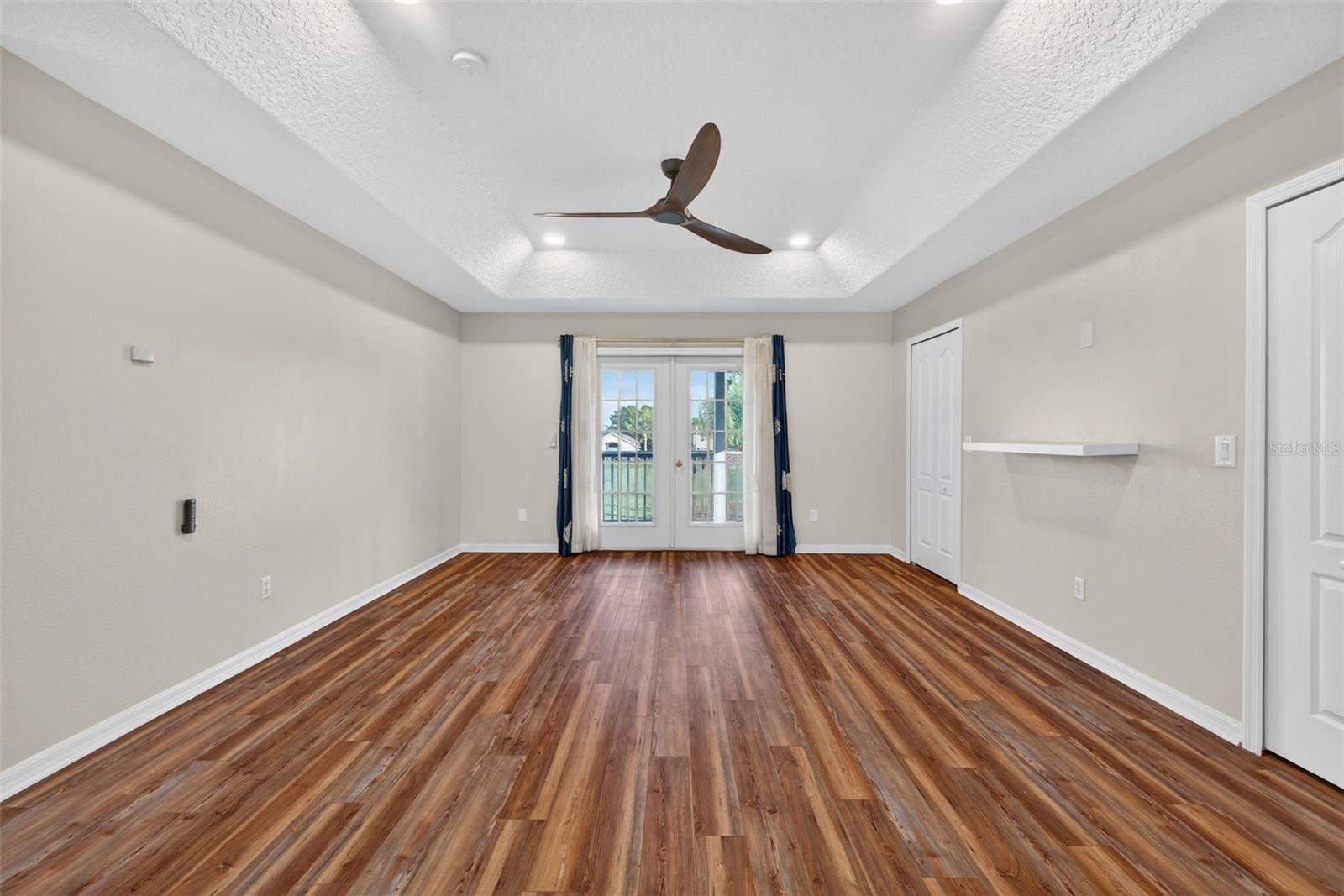 STONEYBROOK WEST - Residential