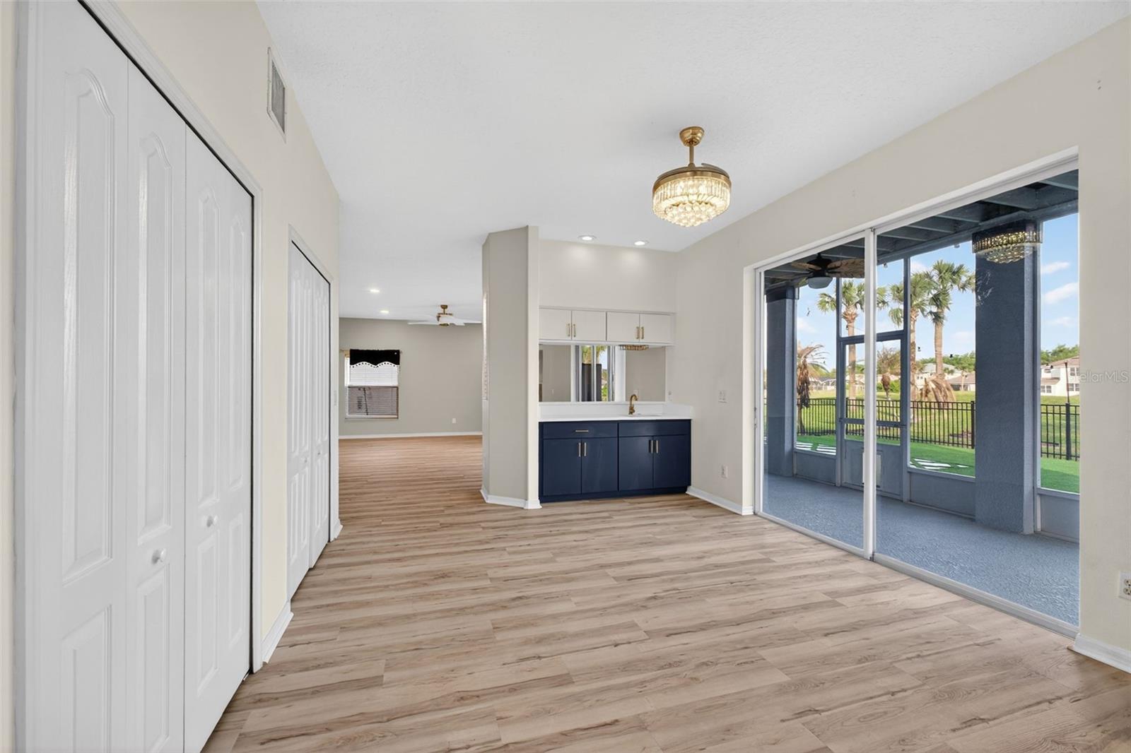 STONEYBROOK WEST - Residential