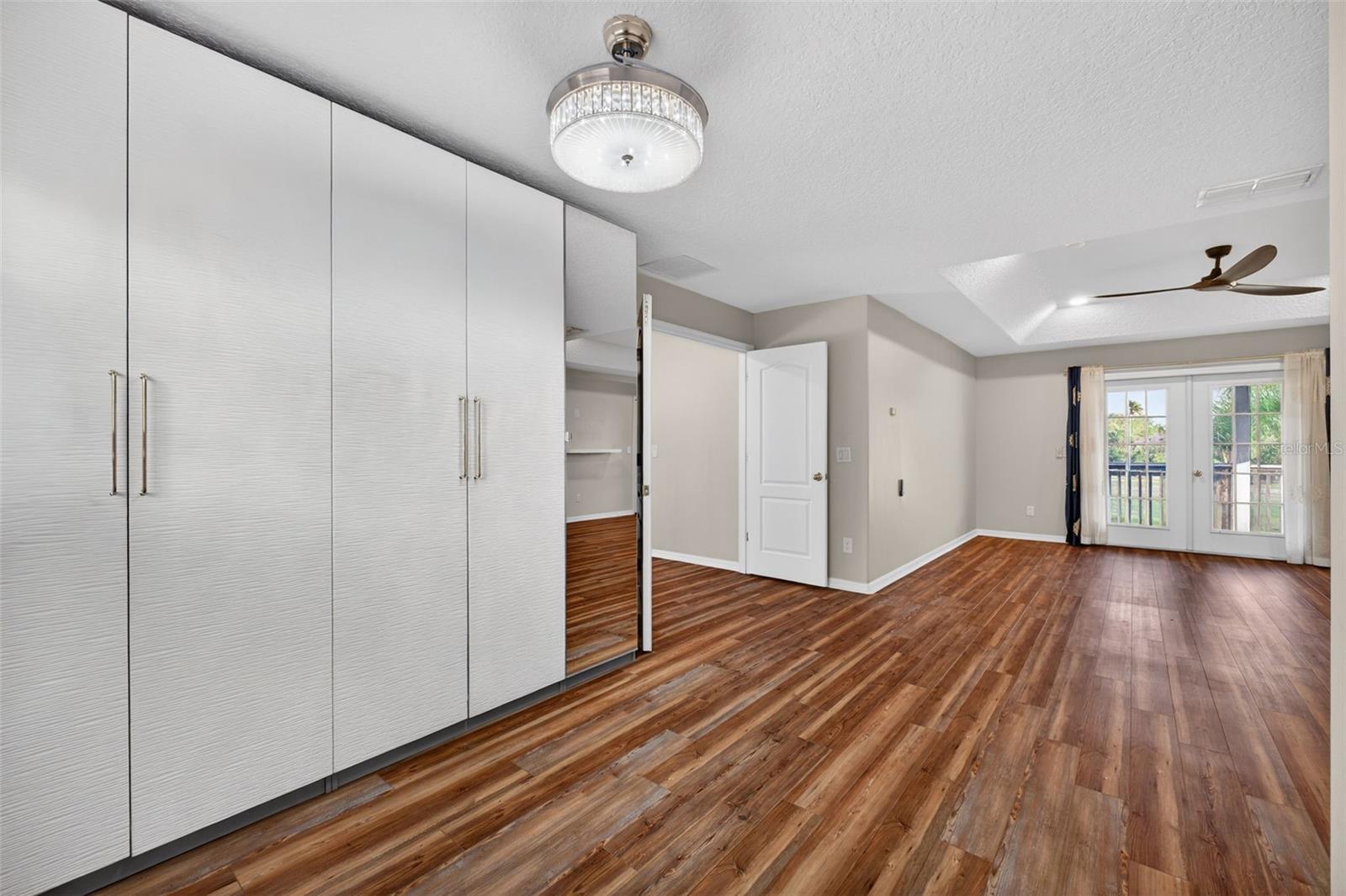 STONEYBROOK WEST - Residential