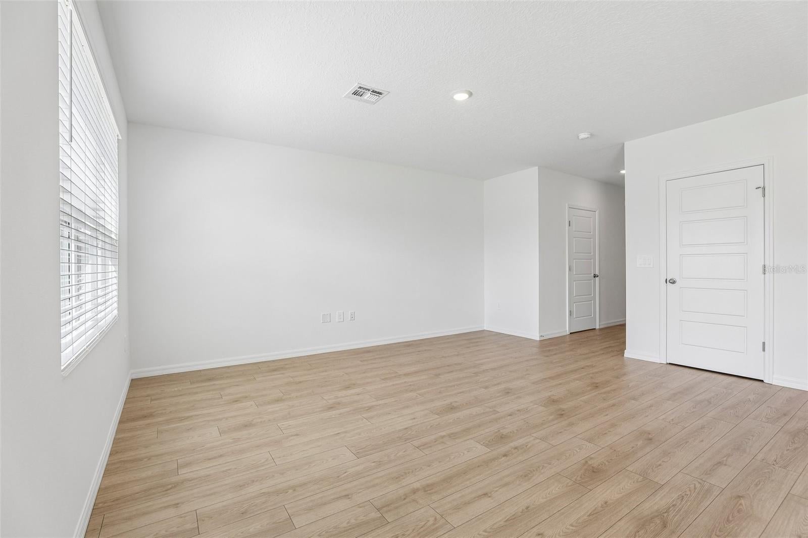 4755 ROLLING LAKE LANE