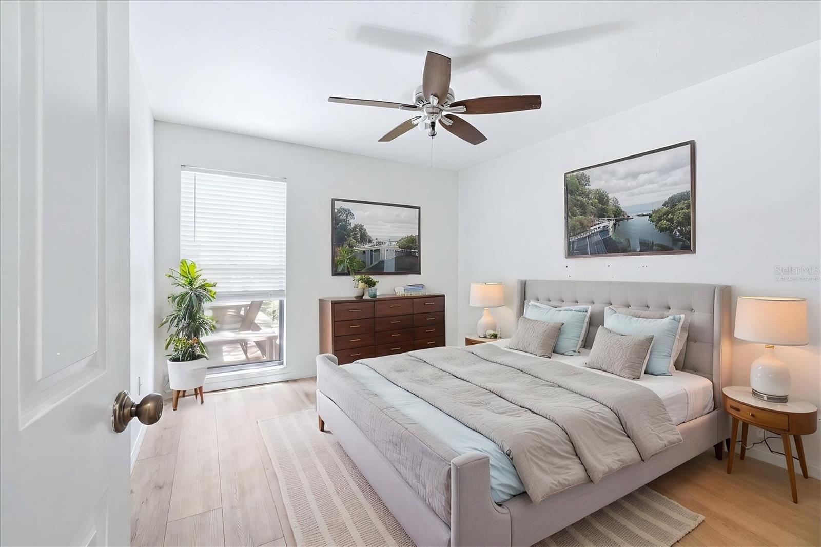 OAK FOREST VILLAS - Residential