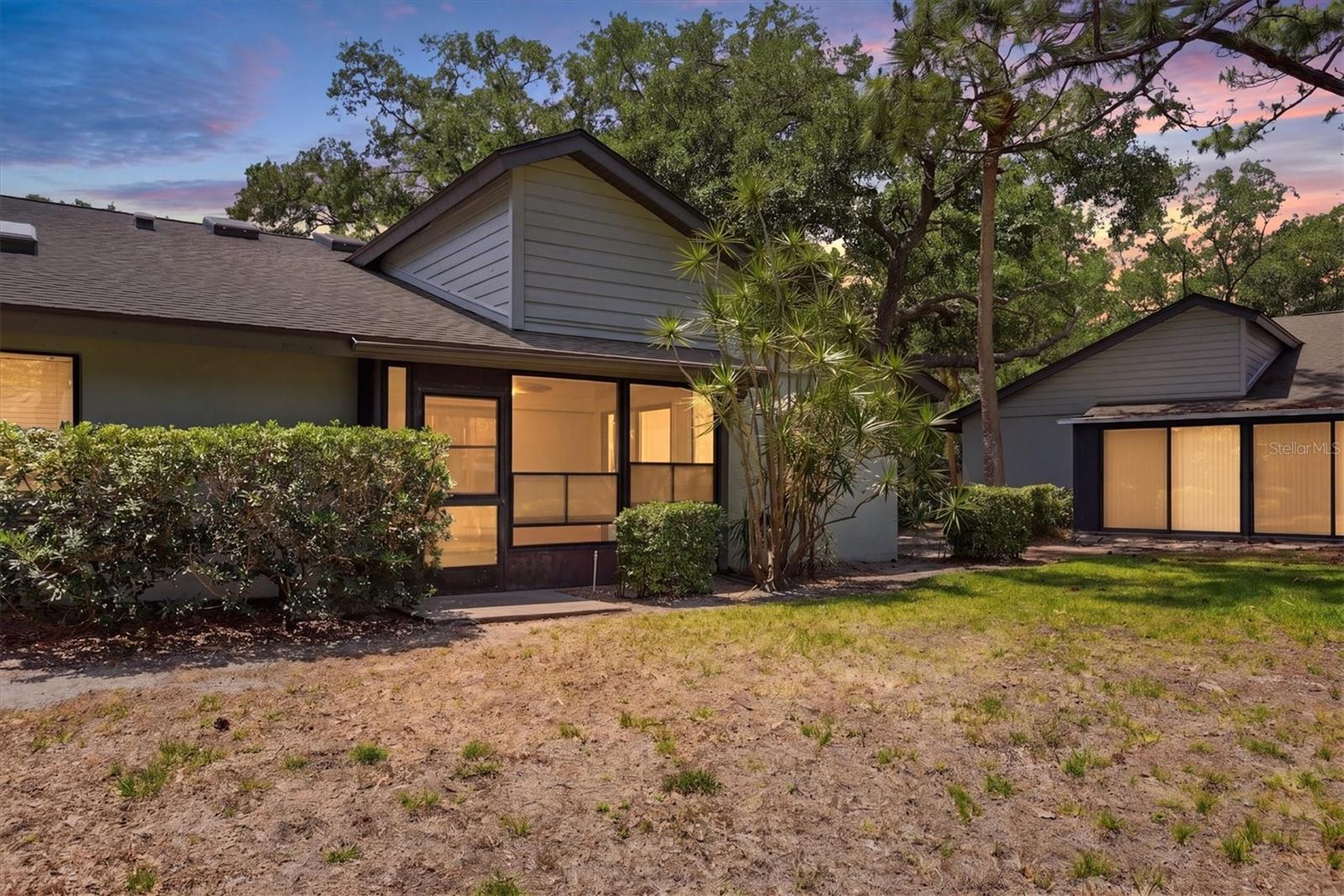 OAK FOREST VILLAS - Residential