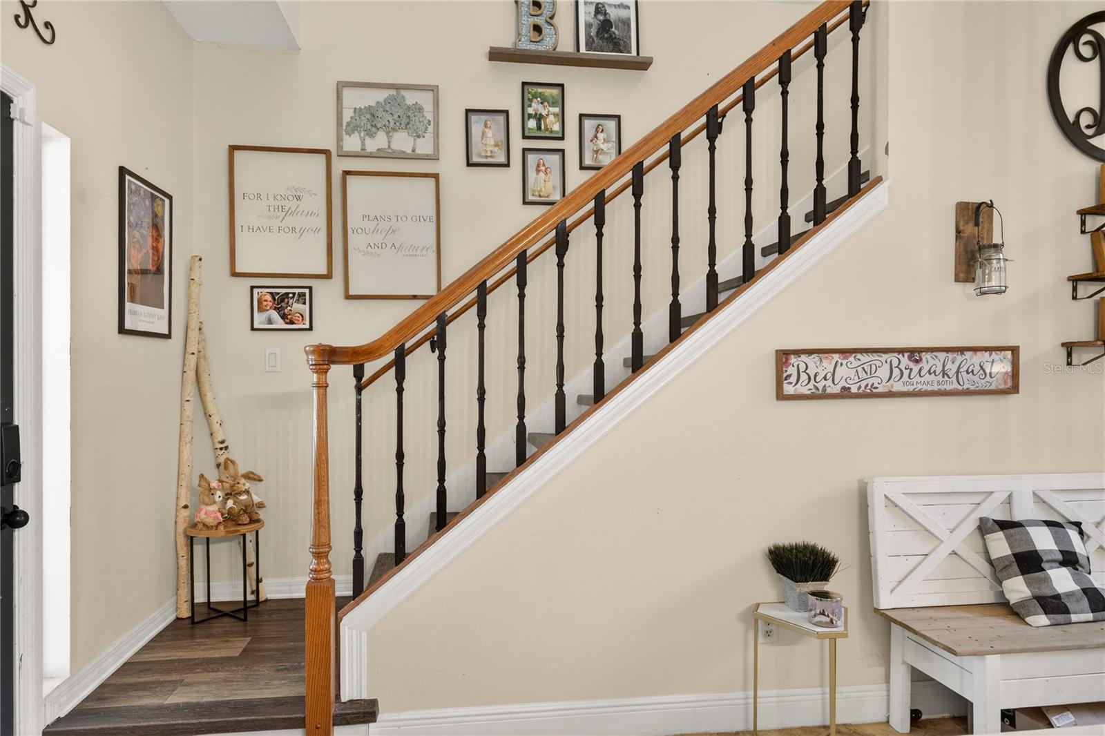 MOUNT DORA COUNTRY CLUB MOUNT DORA UNIT 01 - Residential