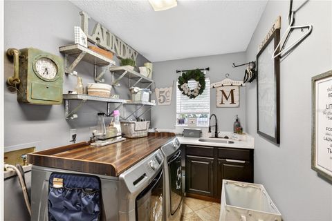 Tiny photo for 2040 Park Forest Boulevard, Mount Dora, FL 32757 (MLS # G5110050)