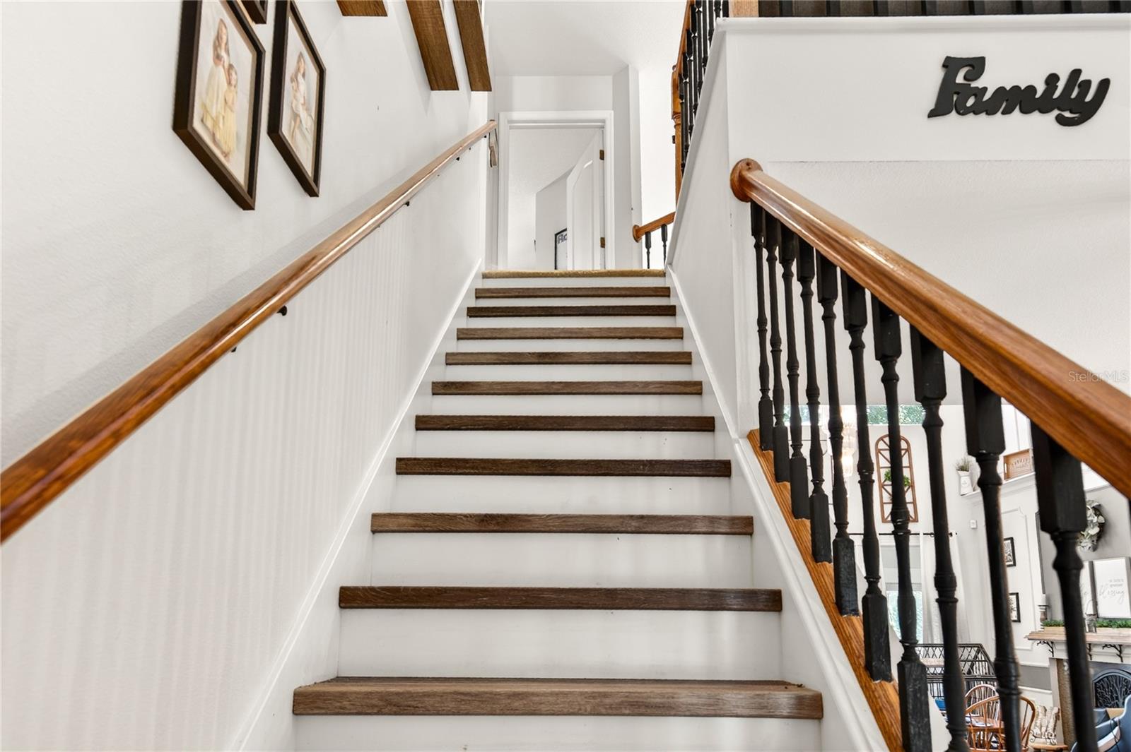 MOUNT DORA COUNTRY CLUB MOUNT DORA UNIT 01 - Residential