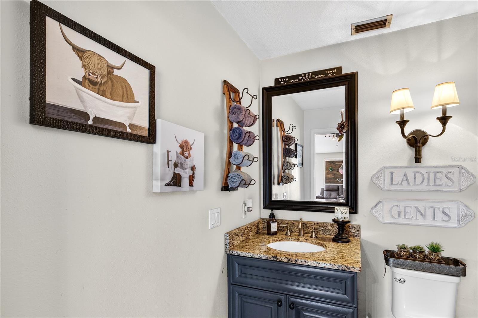 MOUNT DORA COUNTRY CLUB MOUNT DORA UNIT 01 - Residential