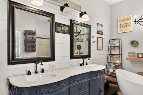 Tiny photo for 2040 Park Forest Boulevard, Mount Dora, FL 32757 (MLS # G5110050)