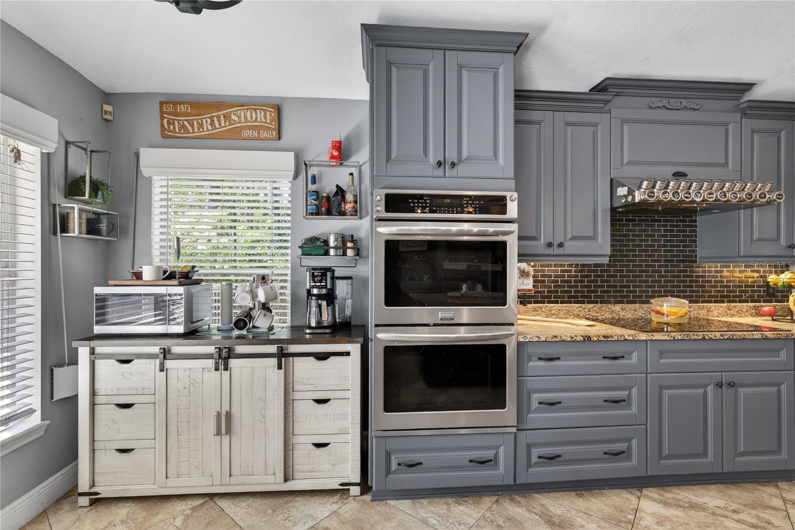 MOUNT DORA COUNTRY CLUB MOUNT DORA UNIT 01 - Residential