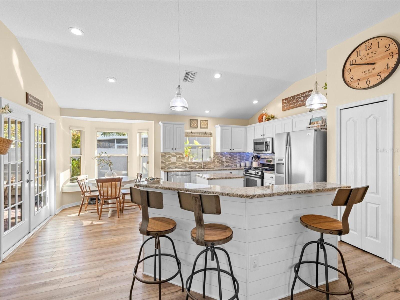 IVY LAKE ESTATES - Residential