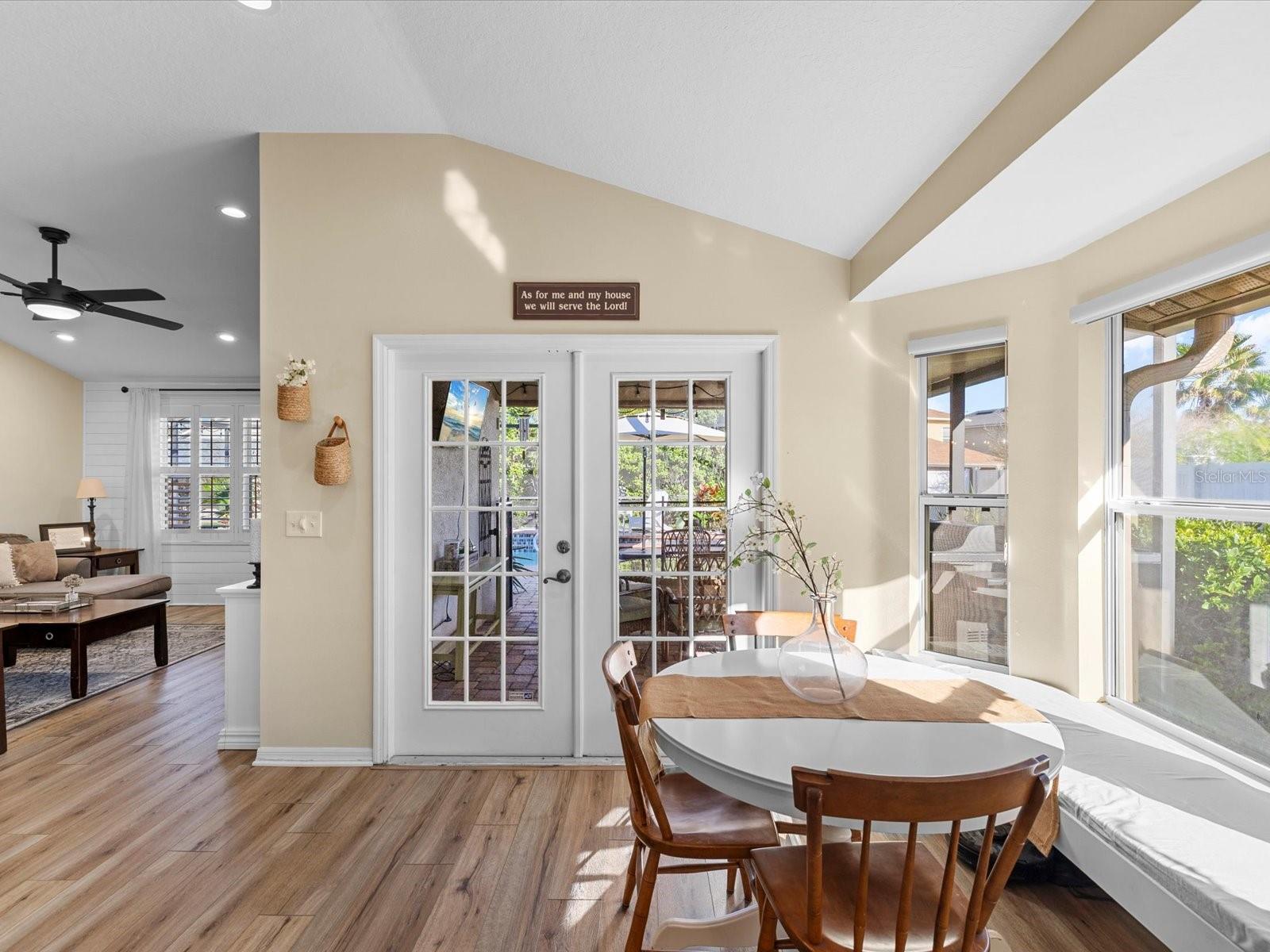 IVY LAKE ESTATES - Residential