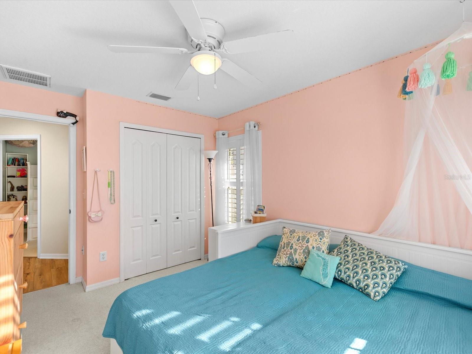 IVY LAKE ESTATES - Residential