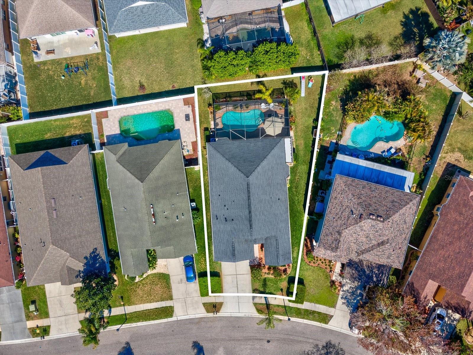 IVY LAKE ESTATES - Residential