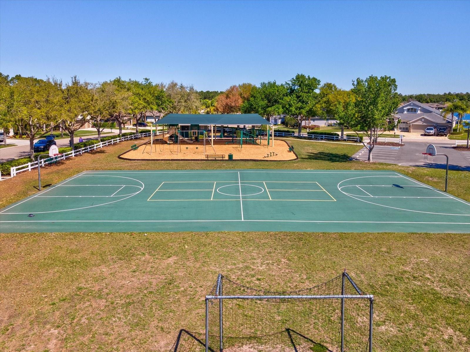 IVY LAKE ESTATES - Residential