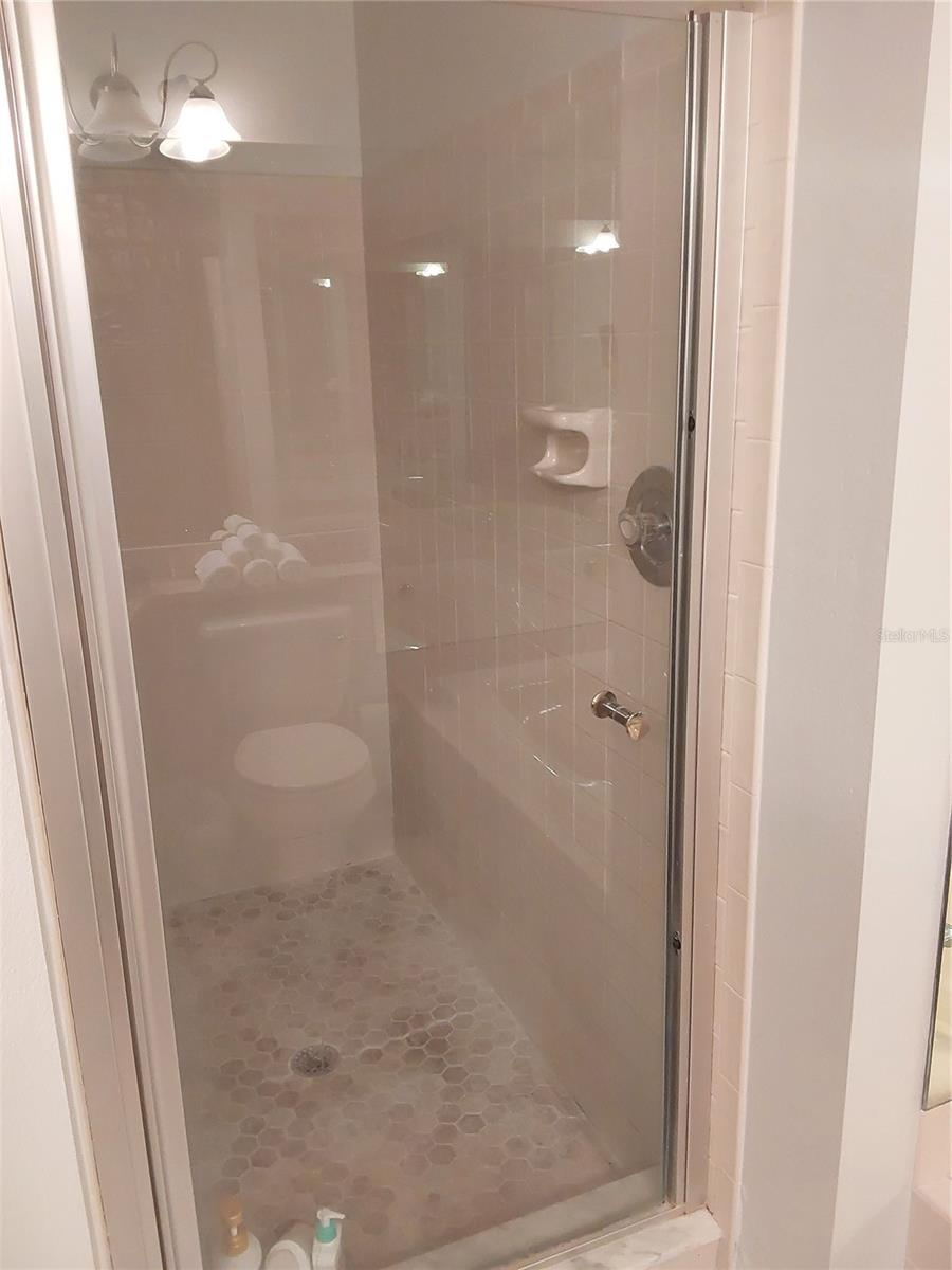 SUN KETCH CONDO - Residential Lease