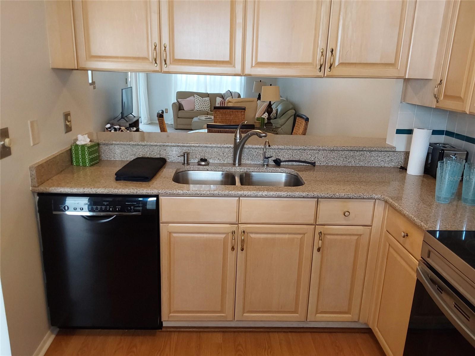 SUN KETCH CONDO - Residential Lease