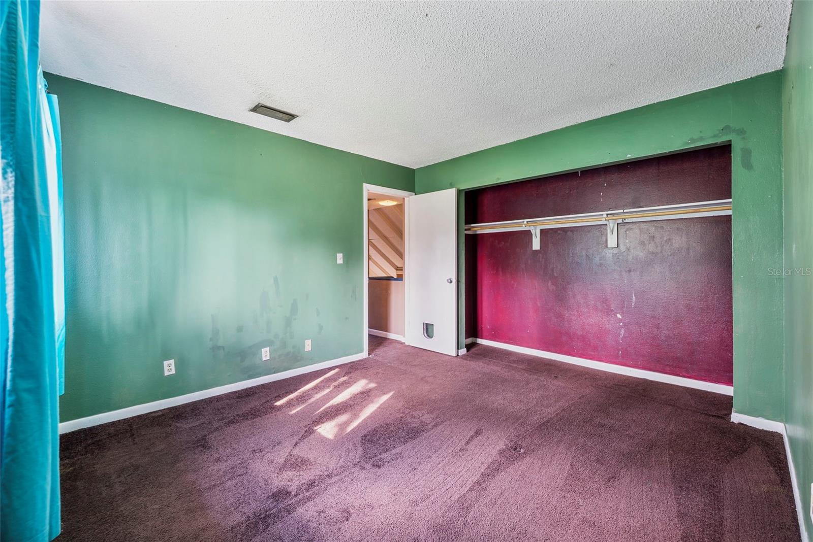 OAK BRIDGE RUN A CONDO - Residential