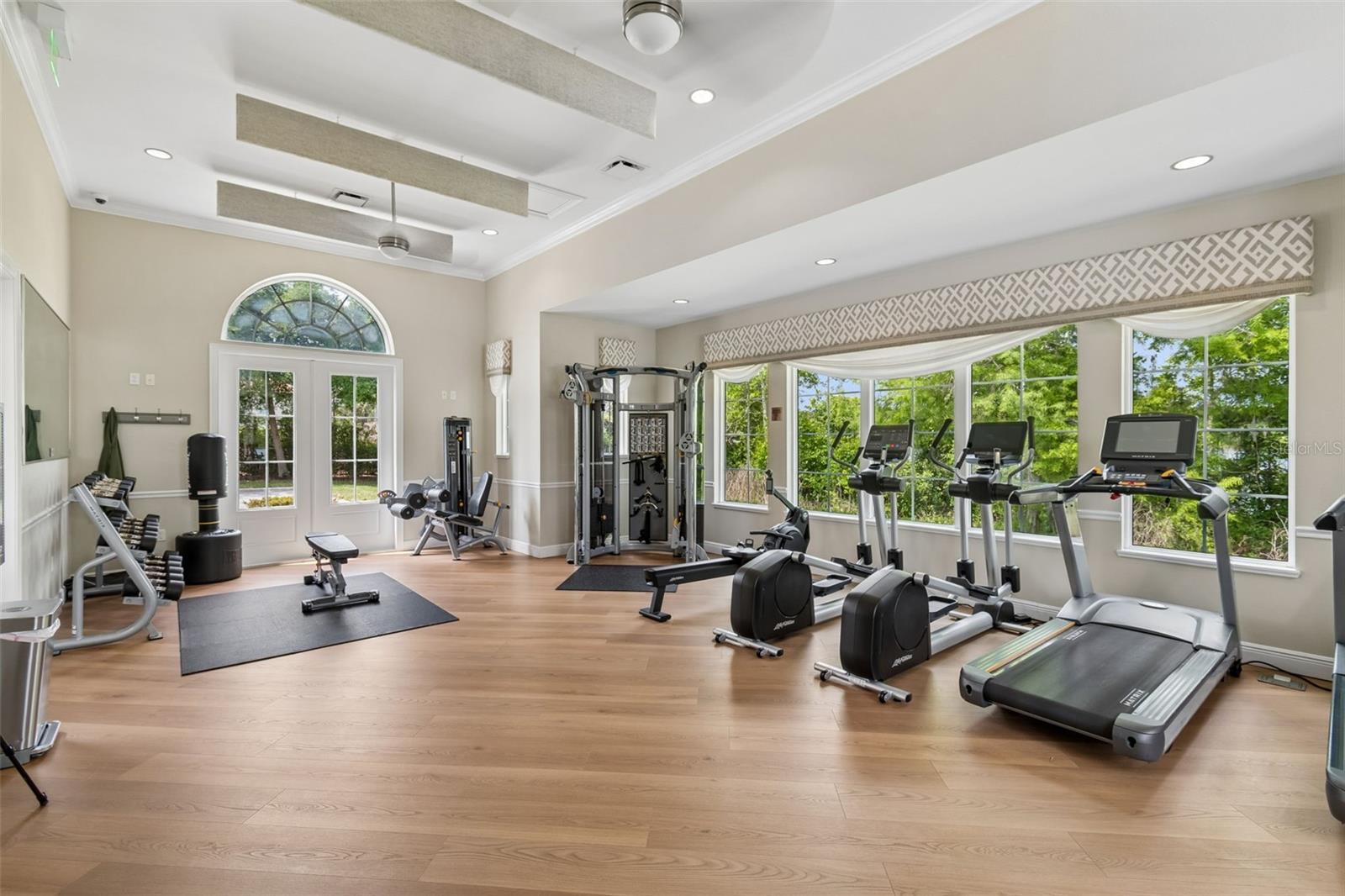 ROYAL CYPRESS PRESERVE-PH 4 - Residential