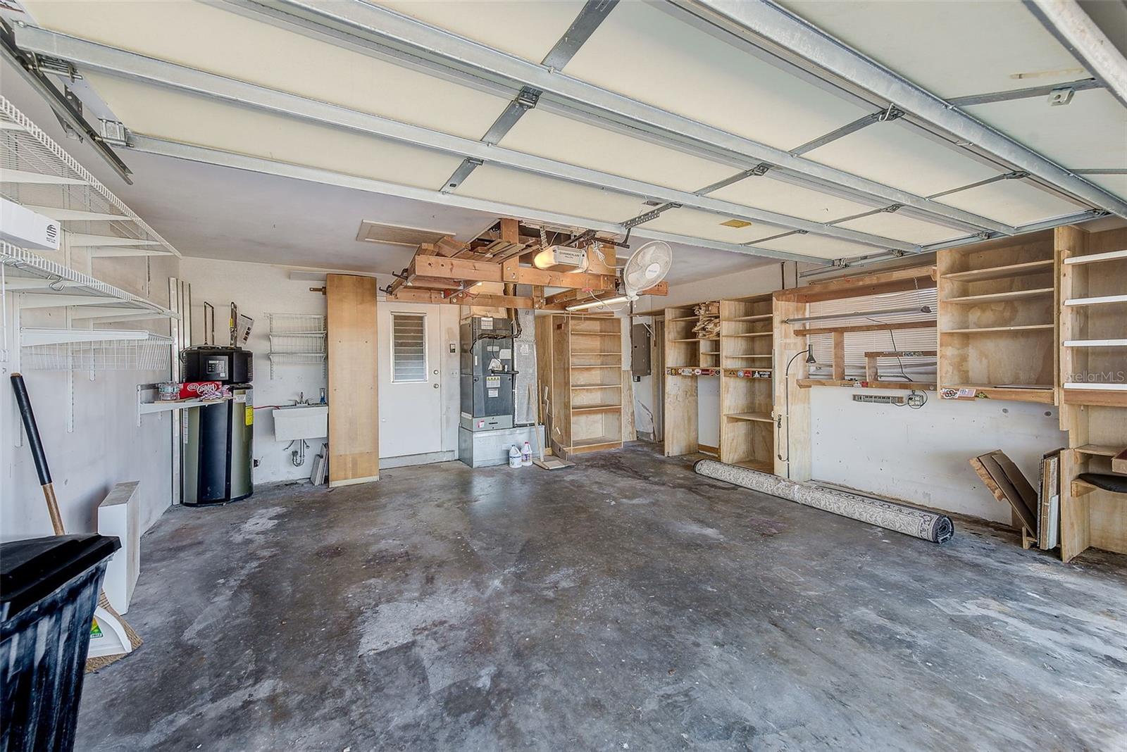 IMPERIAL POINT - Residential