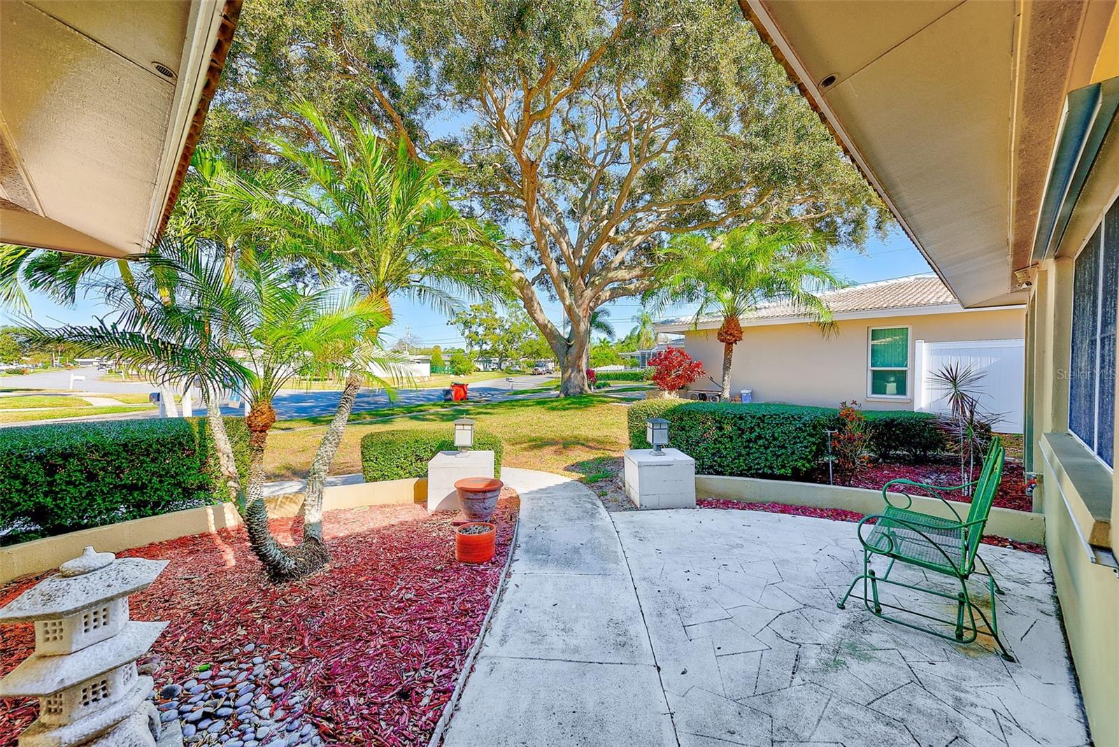 IMPERIAL POINT - Residential