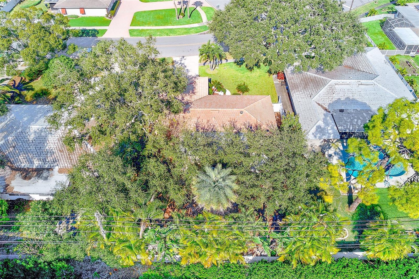 IMPERIAL POINT - Residential