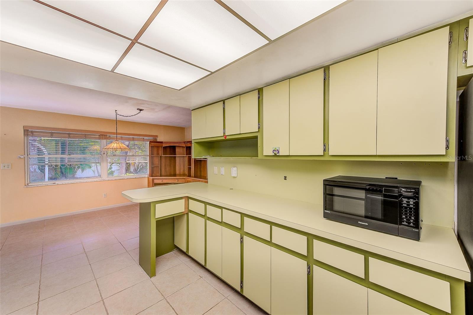 IMPERIAL POINT - Residential