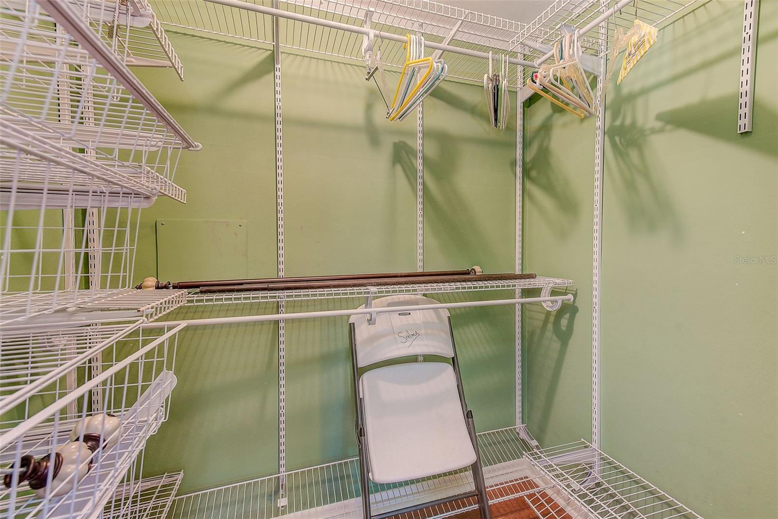 IMPERIAL POINT - Residential