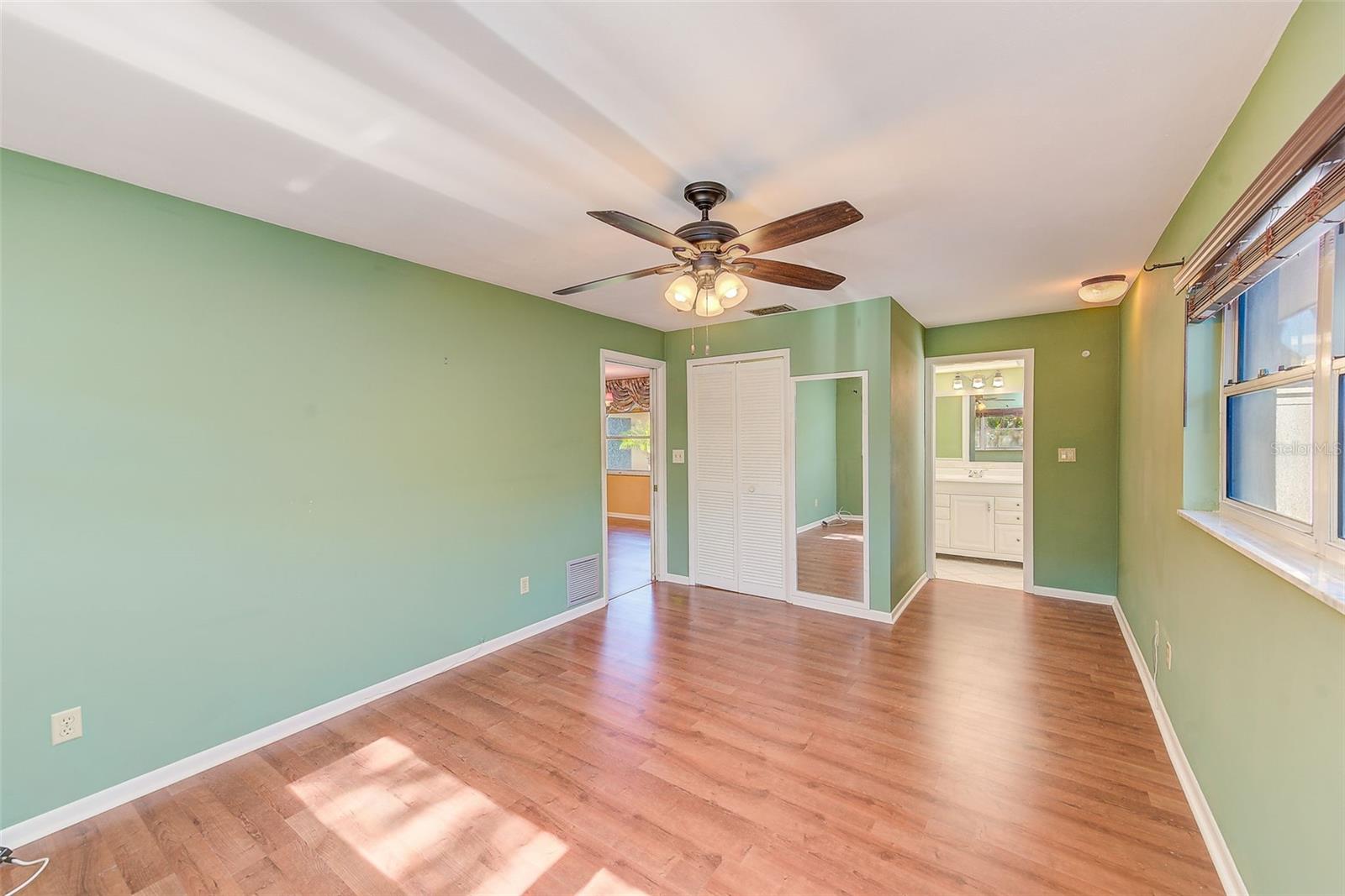 IMPERIAL POINT - Residential