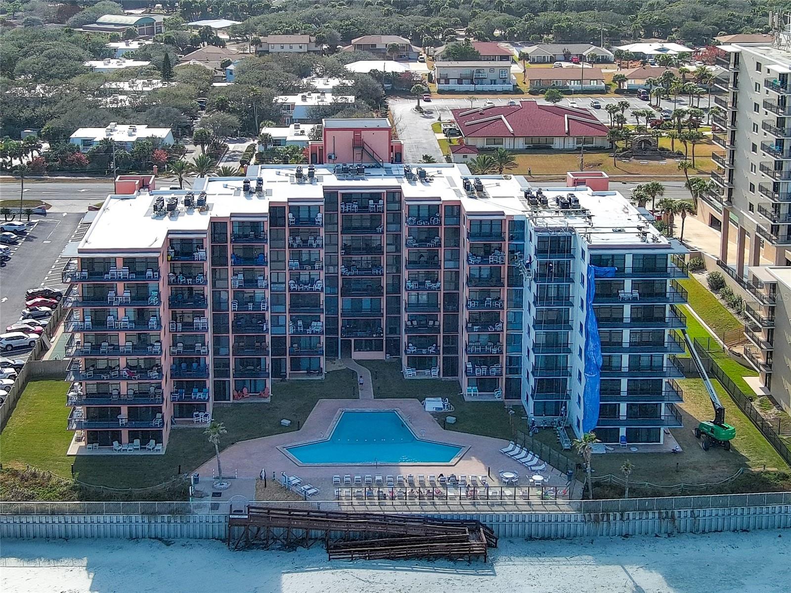 SUNRISE CONDO - Residential