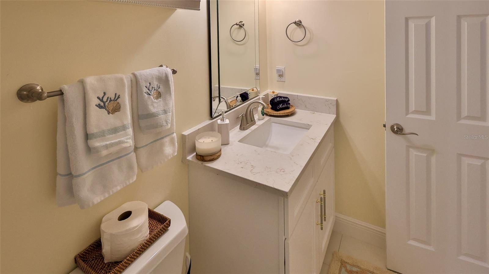 SUNRISE CONDO - Residential