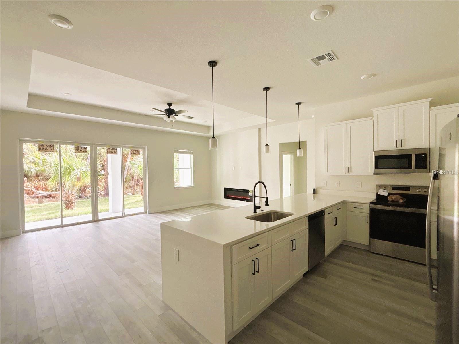 3068 VELVET LANE, NORTH PORT, FL, 34286 2 3068 VELVET LANE