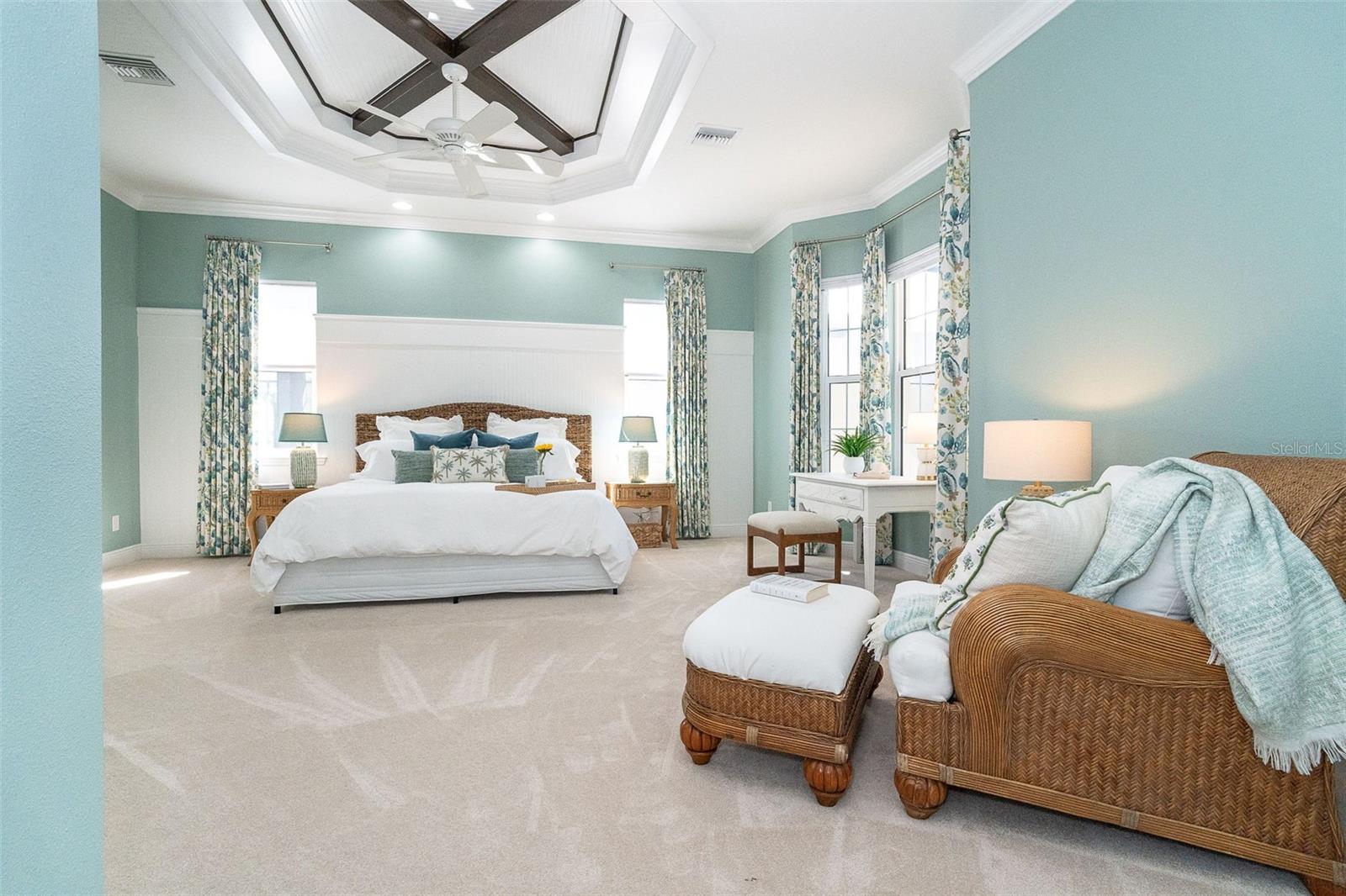 CORAL CAYE - Residential