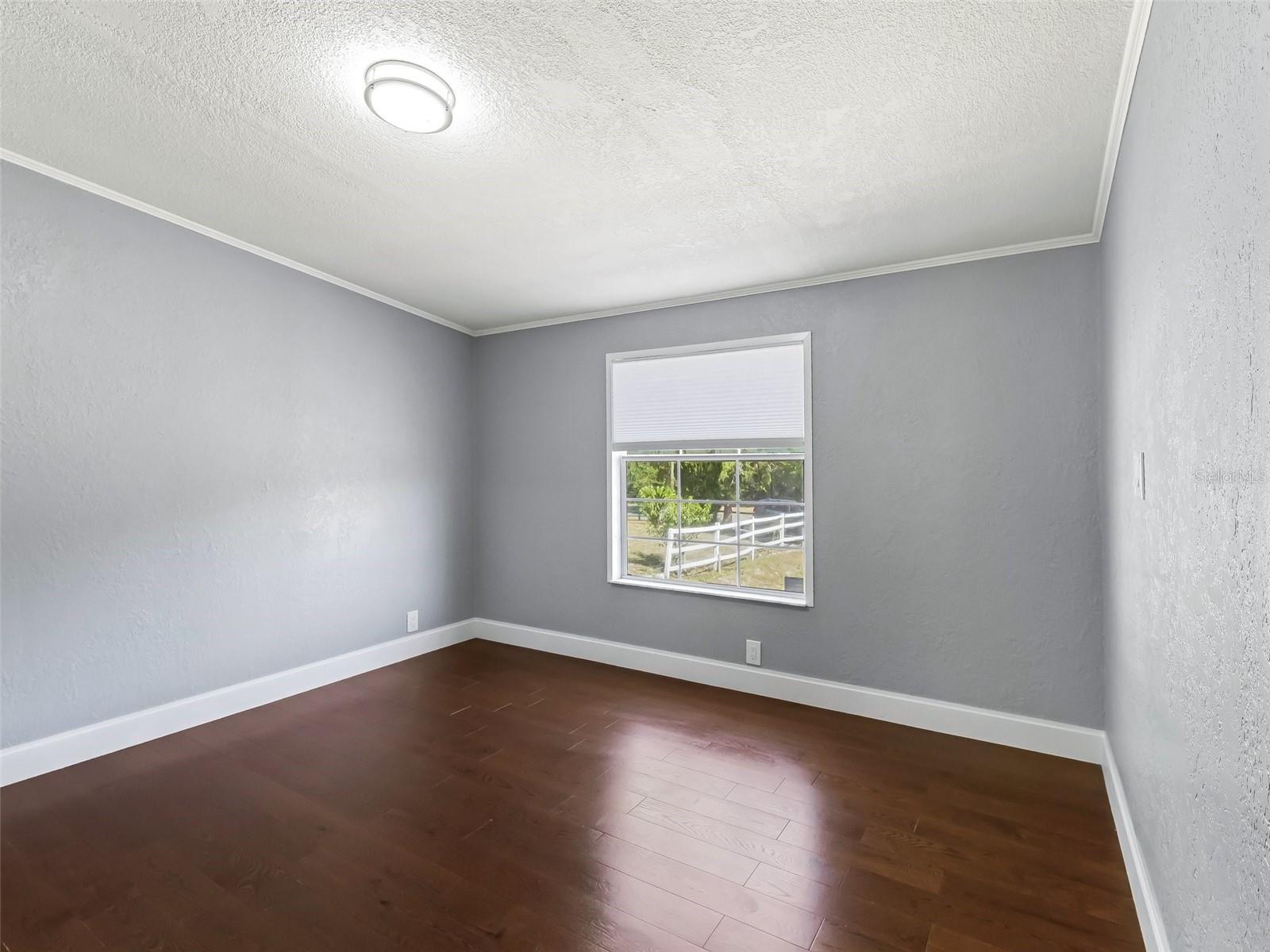 LADY LAKE SKYLINE HILLS - Residential