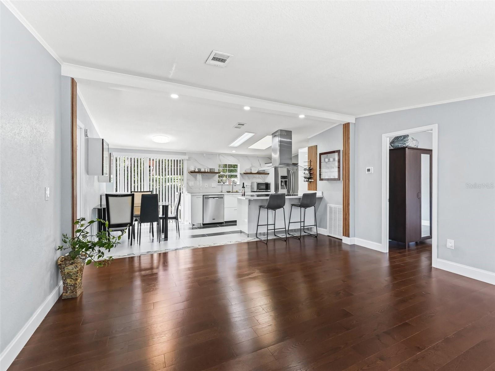 LADY LAKE SKYLINE HILLS - Residential