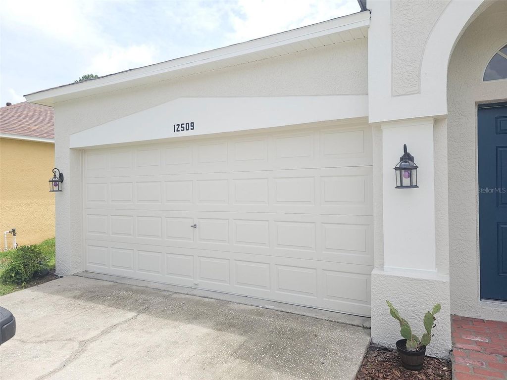 Photo of 12509 Loquat Way, Tampa, FL 33626 (MLS # J990713)