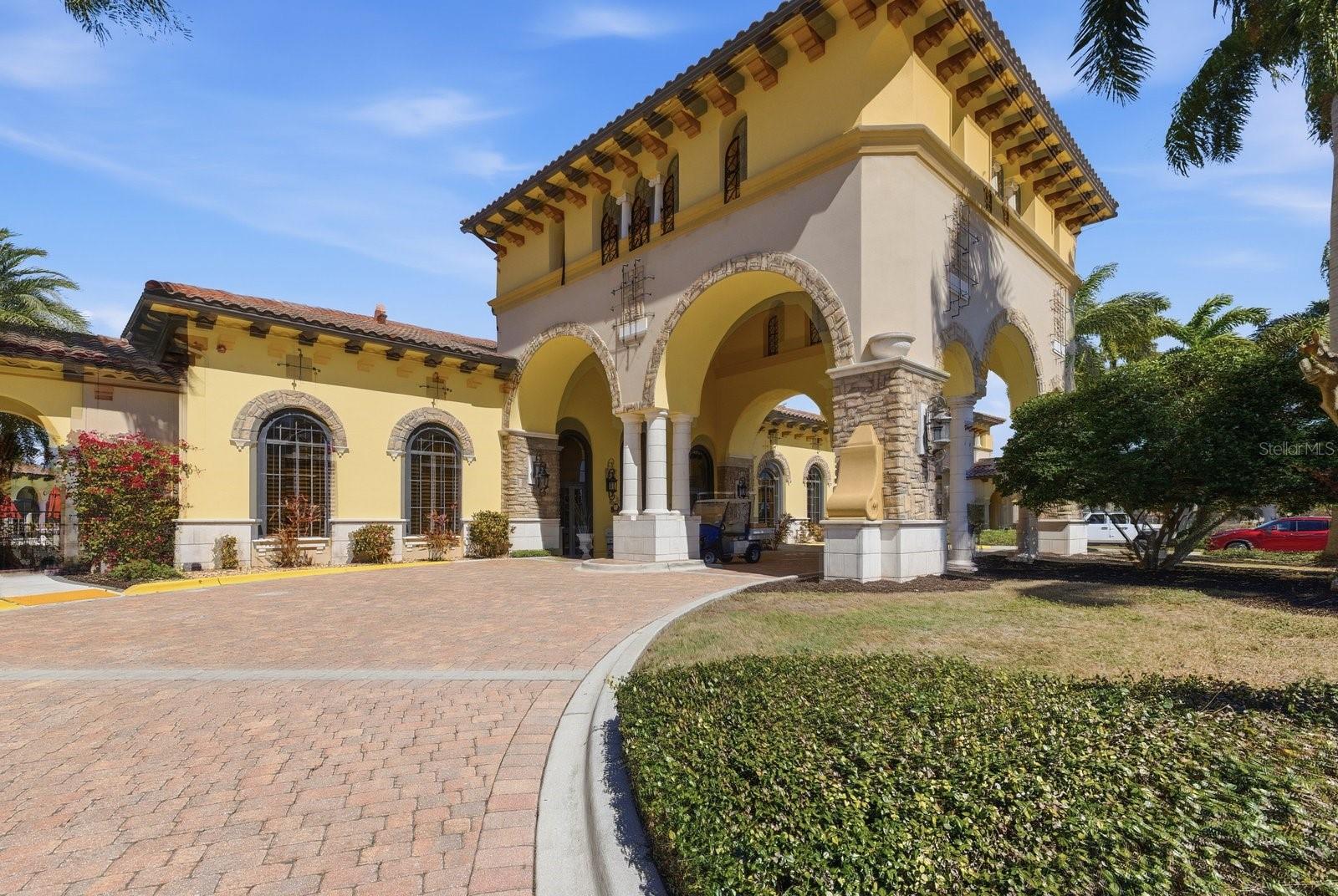 GRAN PARADISO PH 1 - Residential