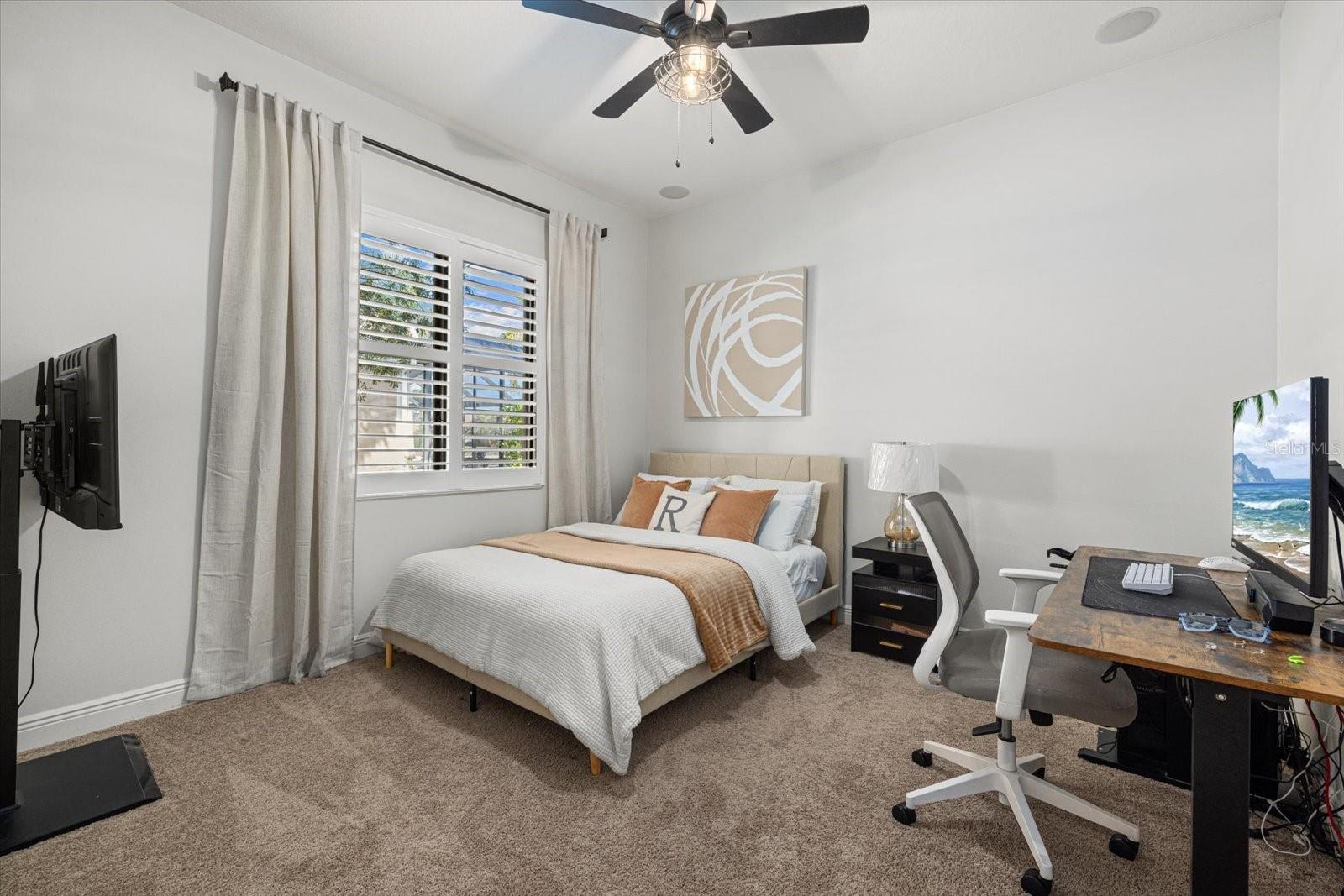 GRAN PARADISO PH 1 - Residential