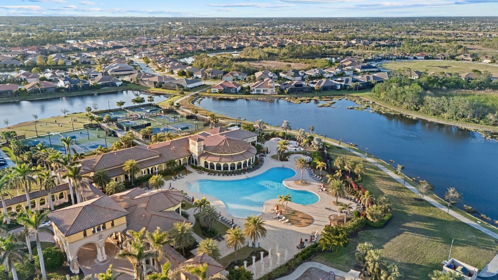 GRAN PARADISO PH 1 - Residential