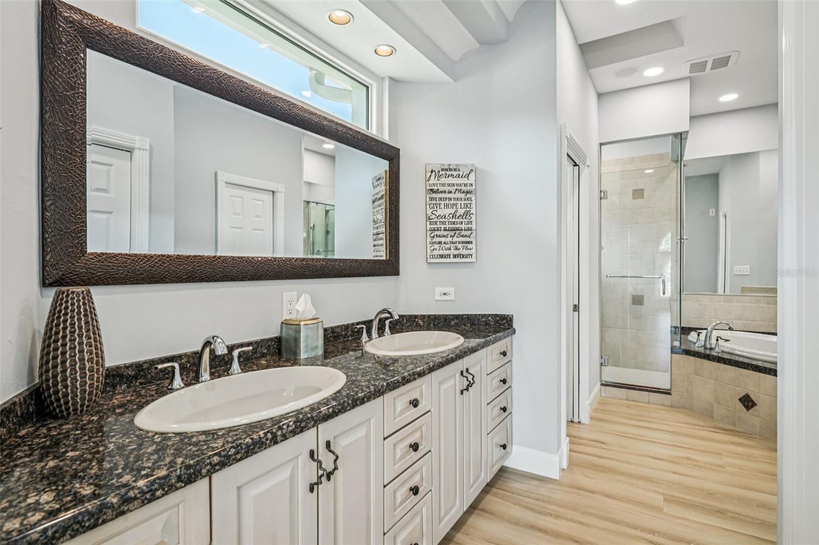 PLACIDO BAYOU - Residential