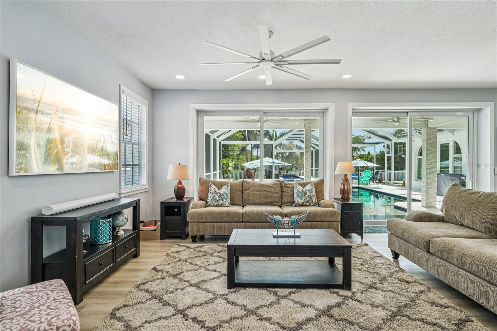 PLACIDO BAYOU - Residential