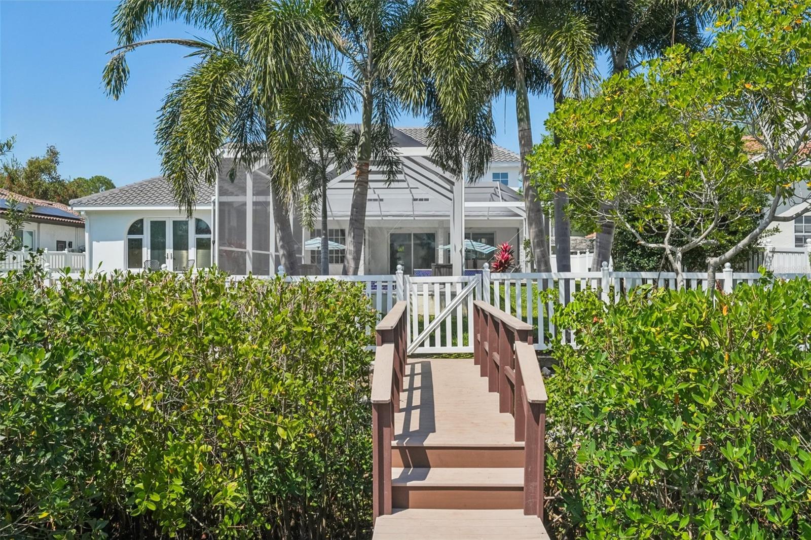 PLACIDO BAYOU - Residential