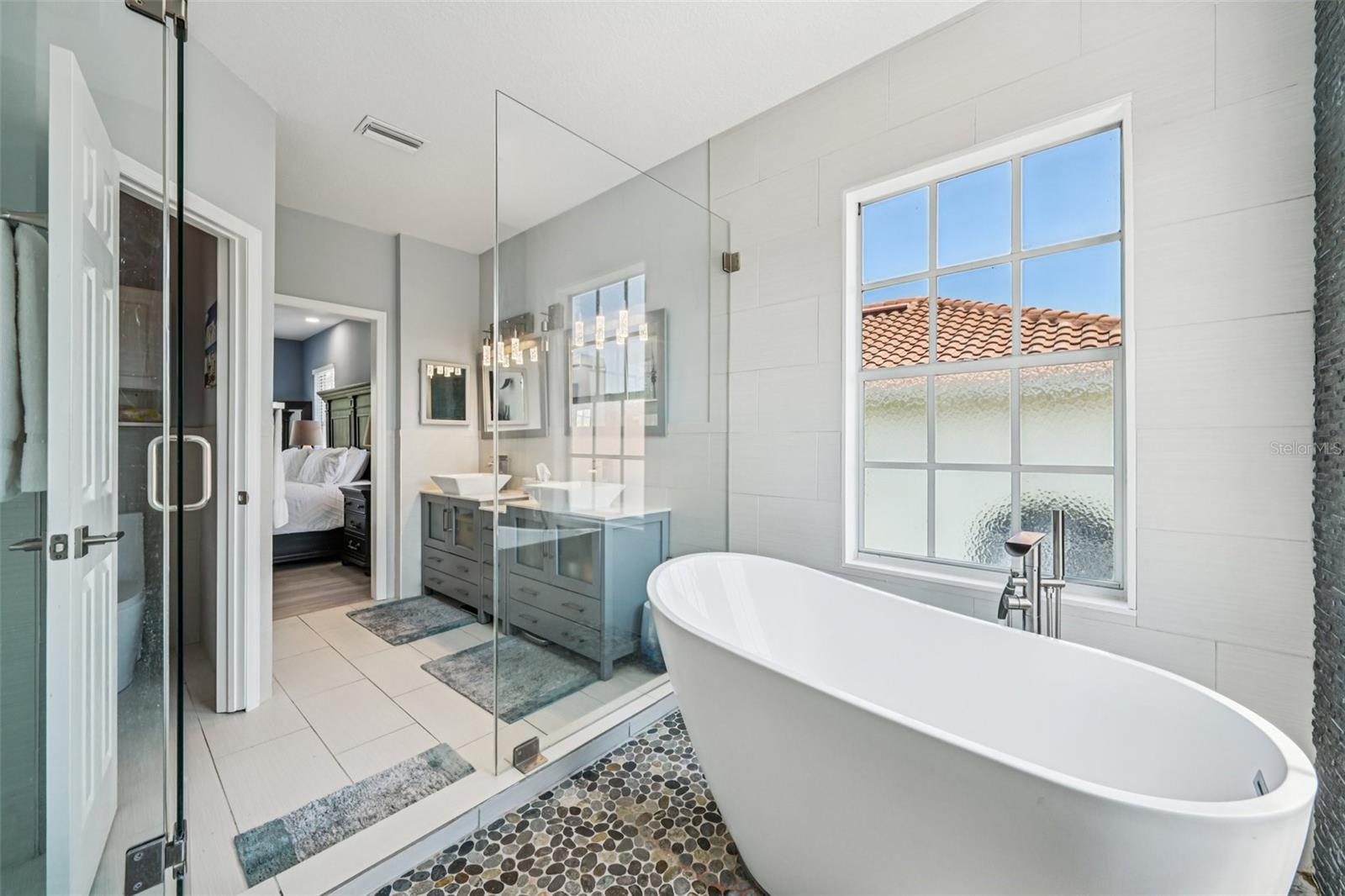 PLACIDO BAYOU - Residential