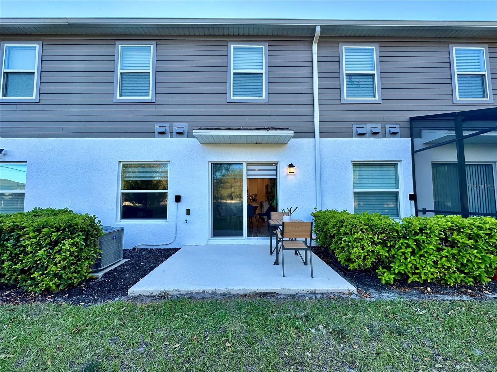 OWNS AT NARCOOSSEE COMMONS - Residential