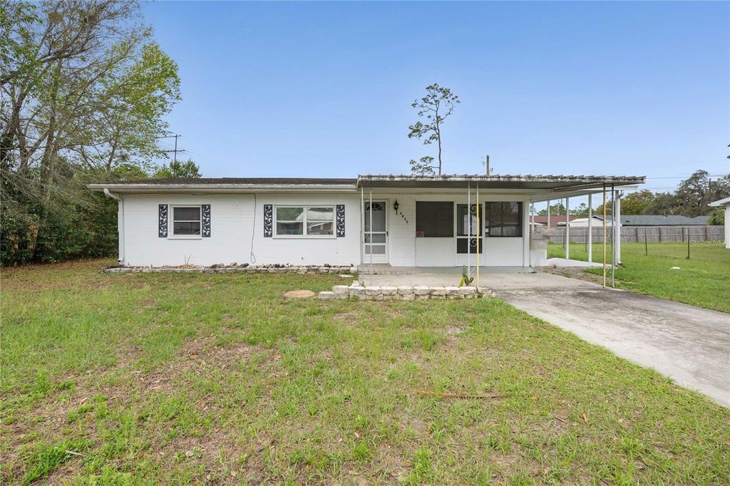 Photo of 6035 10th Street, Zephyrhills, FL 33542 (MLS # TB8486542)