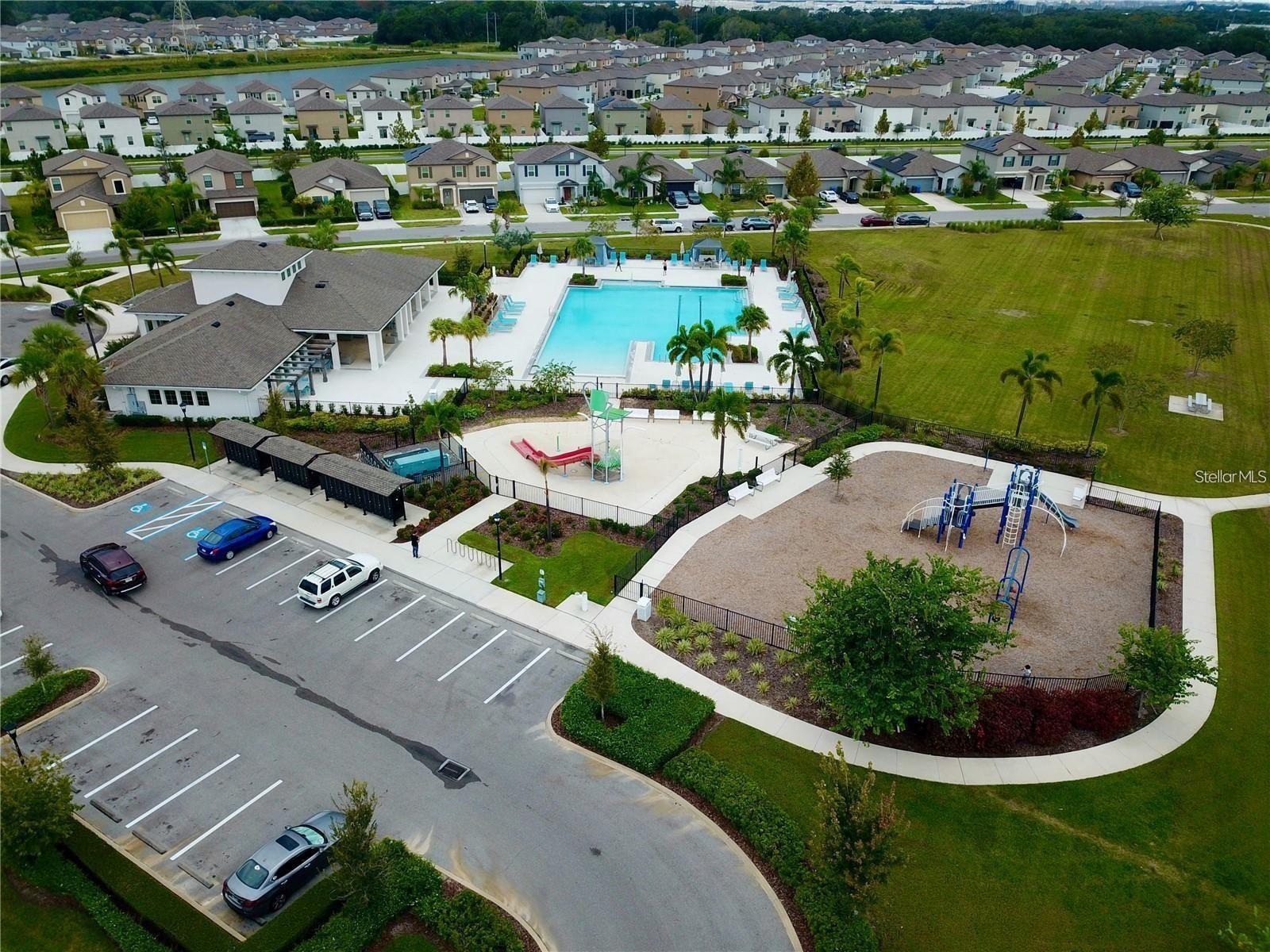 TOUCHSTONE PH 4 - Residential Lease