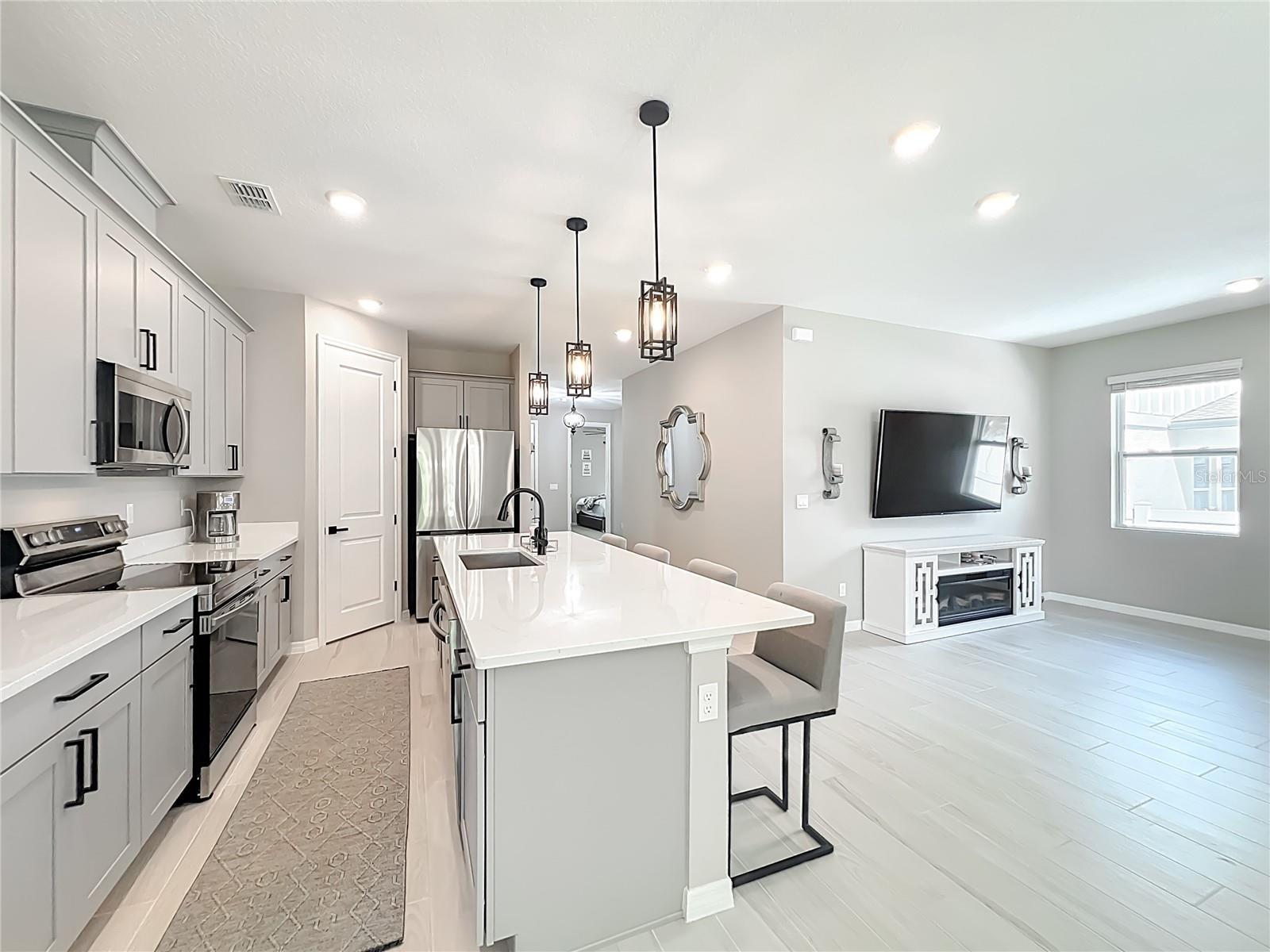 VILLAGES/MINNEOLA HILLS PH 2B - Residential