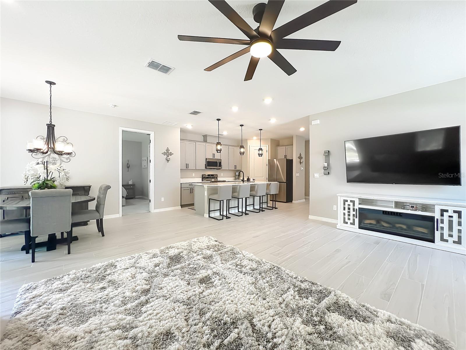 VILLAGES/MINNEOLA HILLS PH 2B - Residential